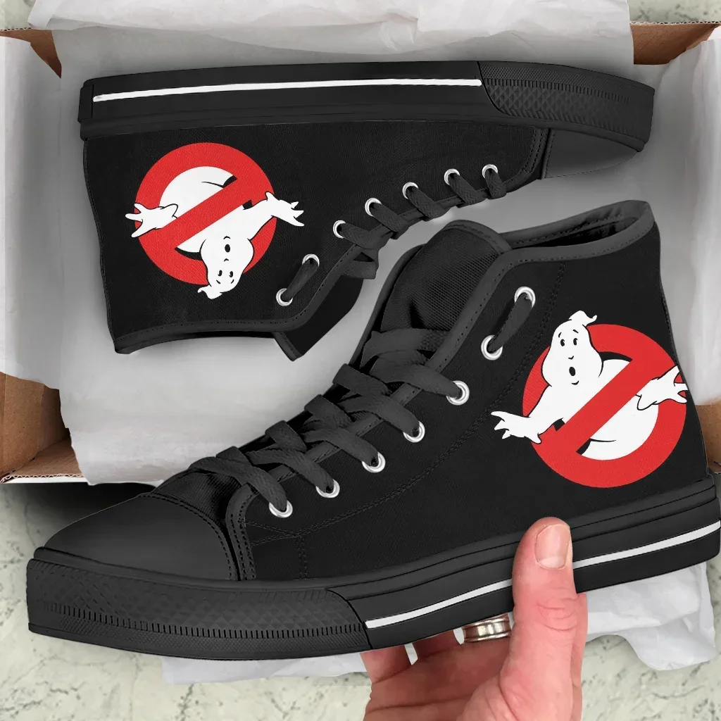 Mens Fashion Help - รองเท้าผ้าใบลายโลโก้ Hot Ghostbusters สำหรับผู้ชายและผู้หญิง รองเท้าผ้าใบหุ้มข้อสูง น้ำหนักเบา