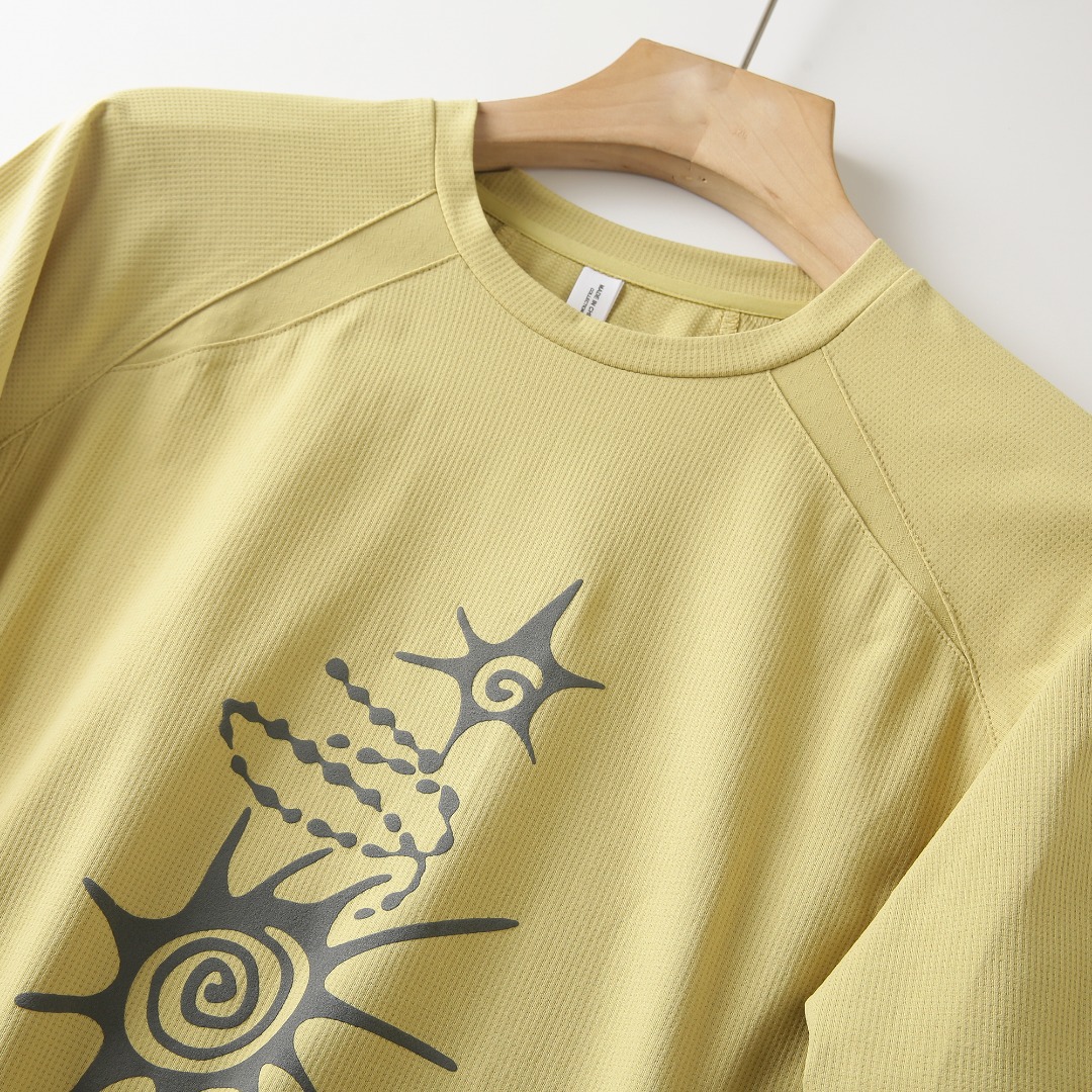 เสื้อยืดแขนยาวยืดหยุ่นสูงระบาย - Men'S Fashion Trends บทวิจารณ์และราคา