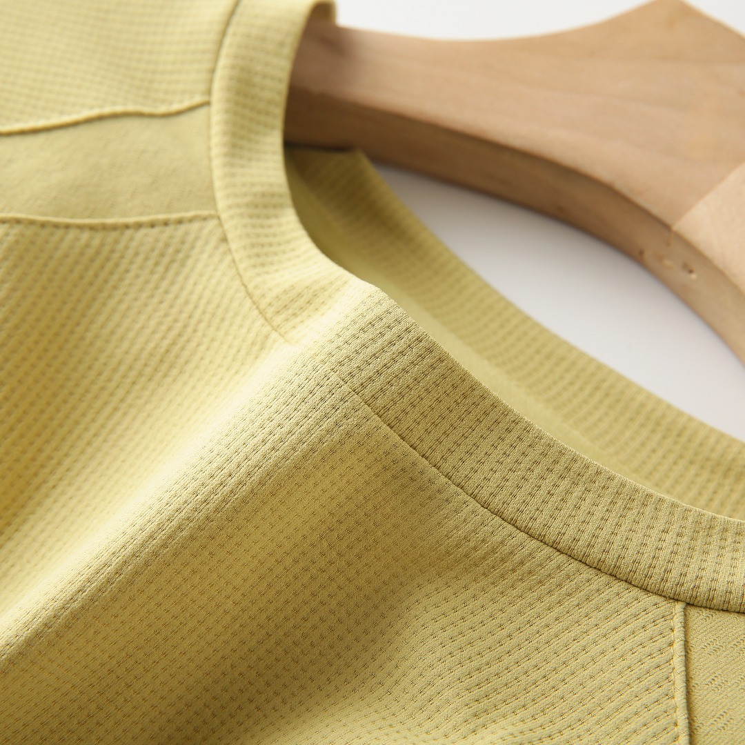 เสื้อยืดแขนยาวยืดหยุ่นสูงระบาย - Men'S Fashion Trends บทวิจารณ์และราคา